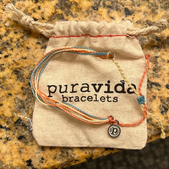 Pure Vida bracelet - Picture 1 of 3